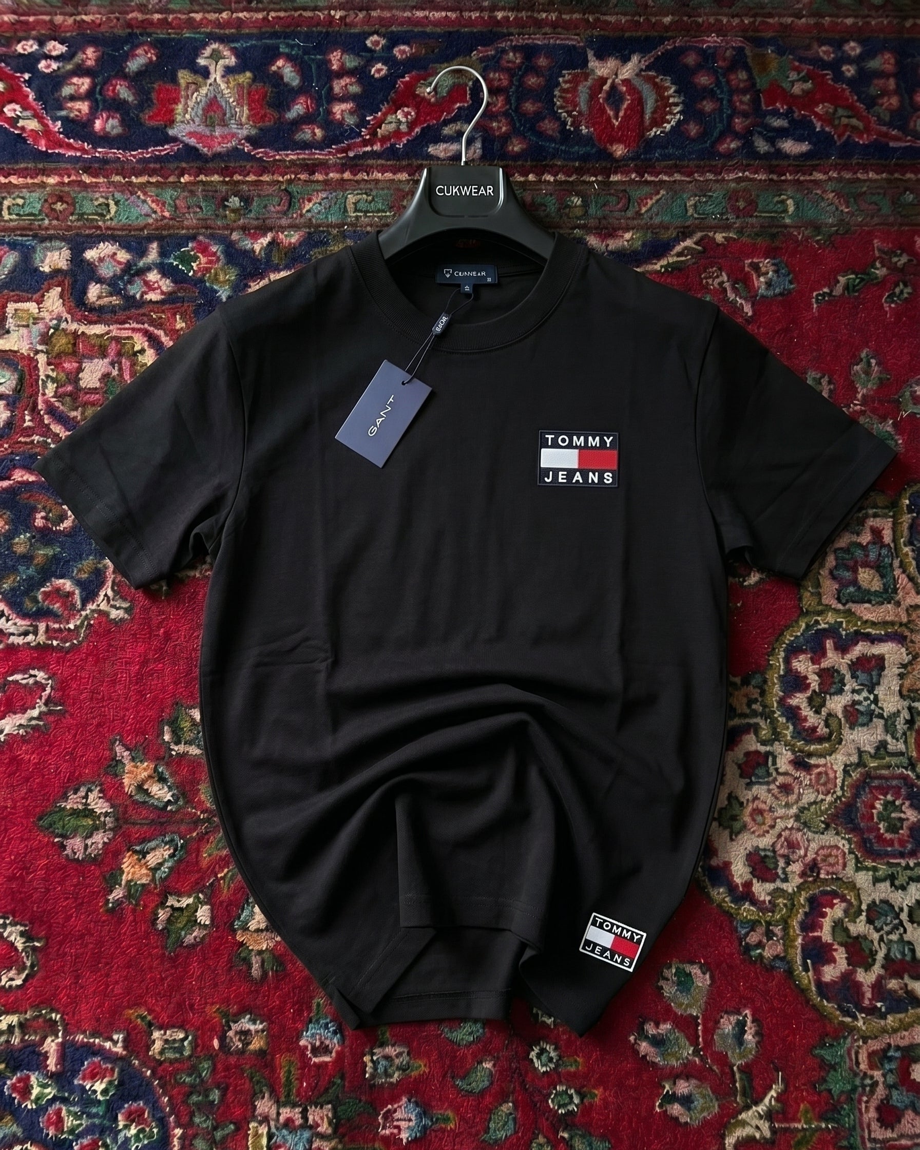 Tommy Hılfiger Siyah Nakışlı Penye Kumaş
